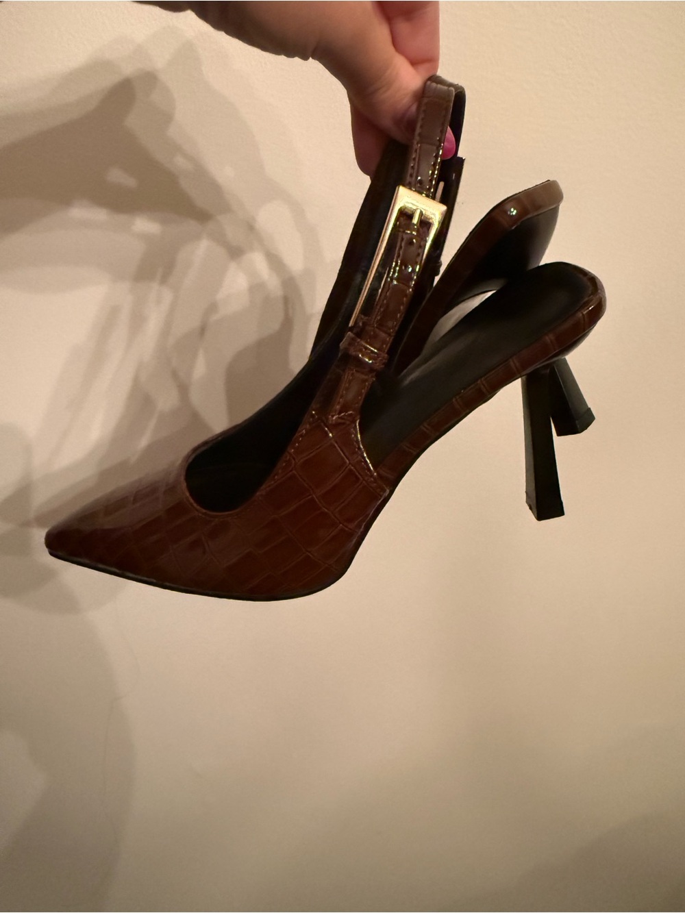Croc-Embossed Brown Slingback Pumps with Gold Buckle